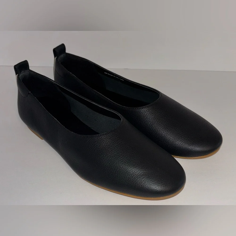 Everlane Black Leather Slip-On Ballet Flats